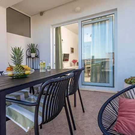 Hvar Pavicic View * Hvar Town